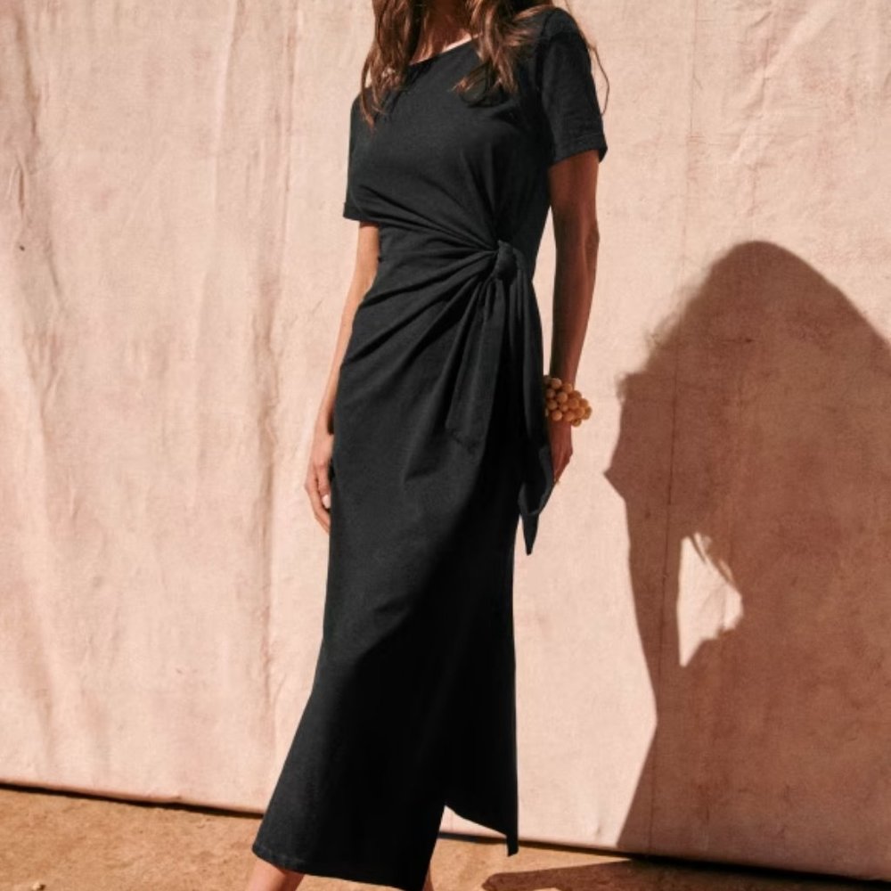 NWOT Sezane Pippa dress in black